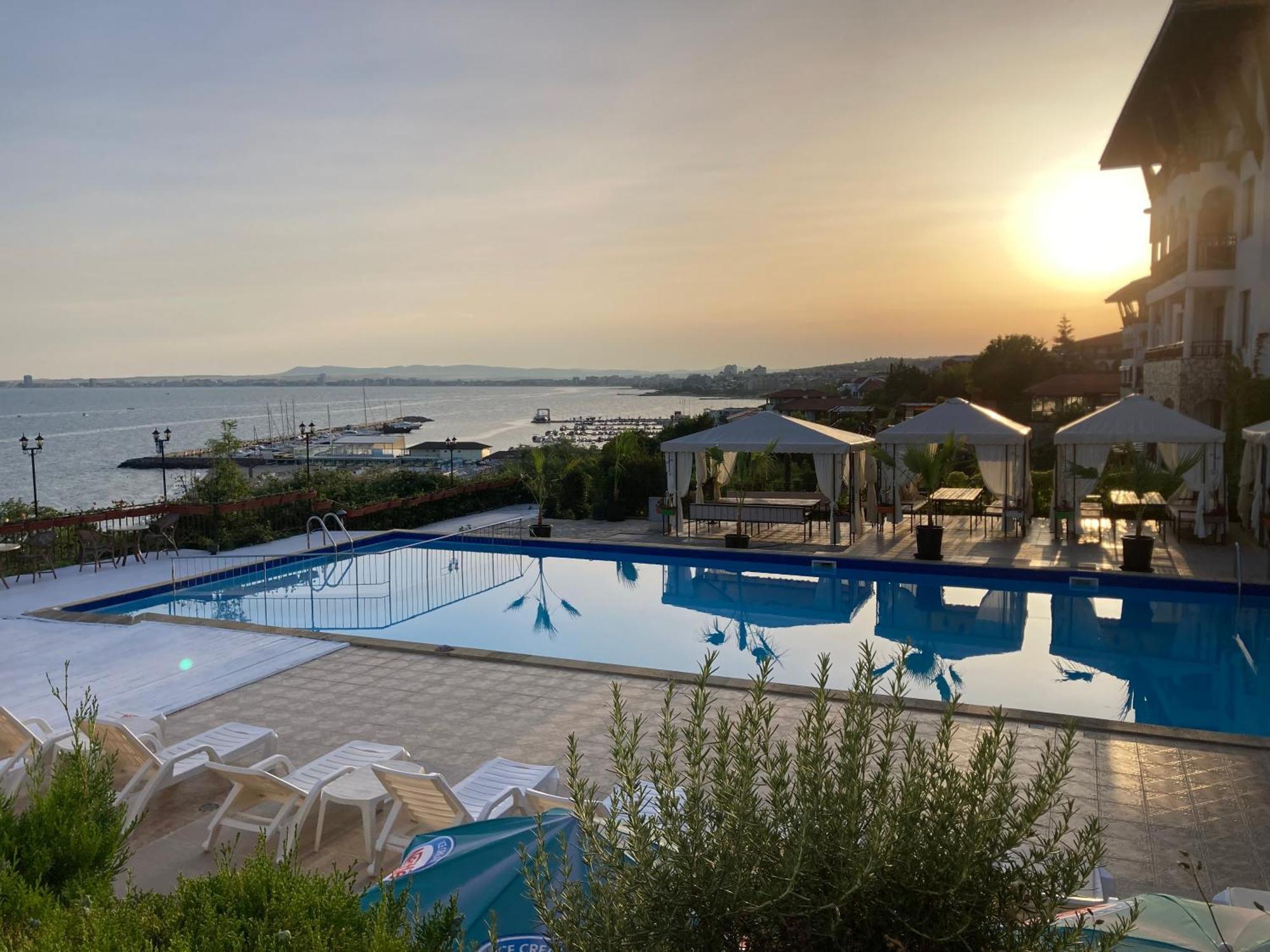 Dolce Vita Blue Boho, Premium Apartment With Seaview สวิติ วลัส ภายนอก รูปภาพ